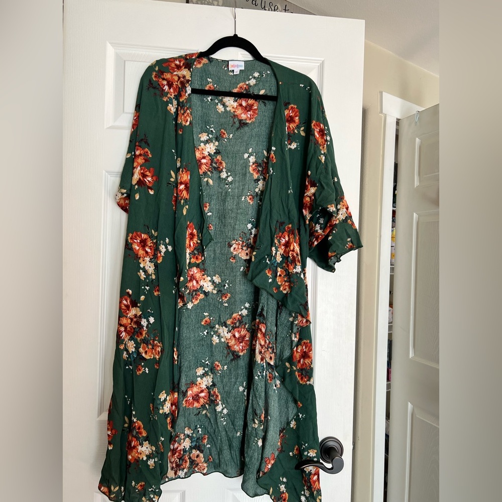 Green Shirley- LulaRoe